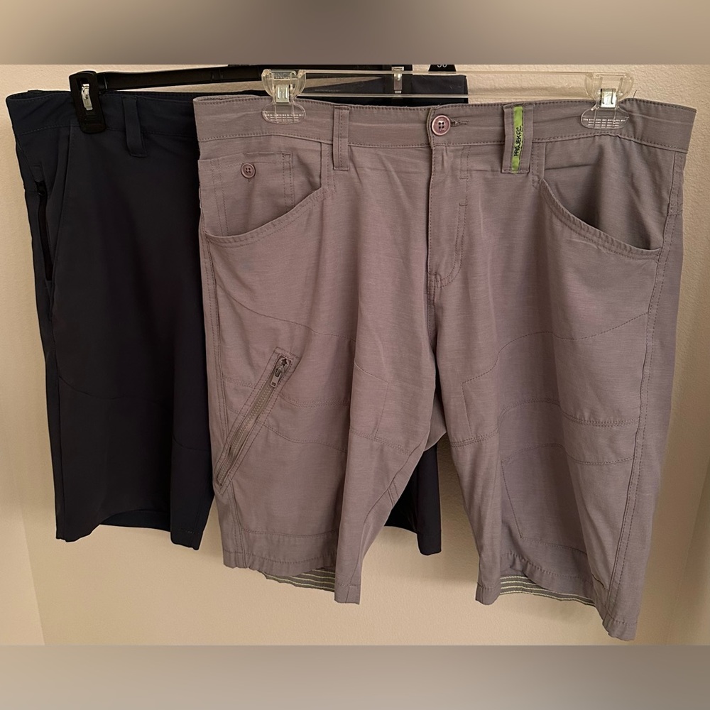 2 PAIR OF PROJEK RAW CARGO SHORTS 1 BLUE / 1 GRAY MENS SIZE 36